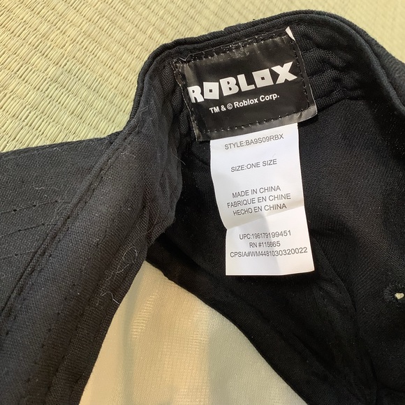 Roblox Gaming Avatars Black Grey Checkered Hat Cap Youth One Size Fits Most - Picture 4 of 4